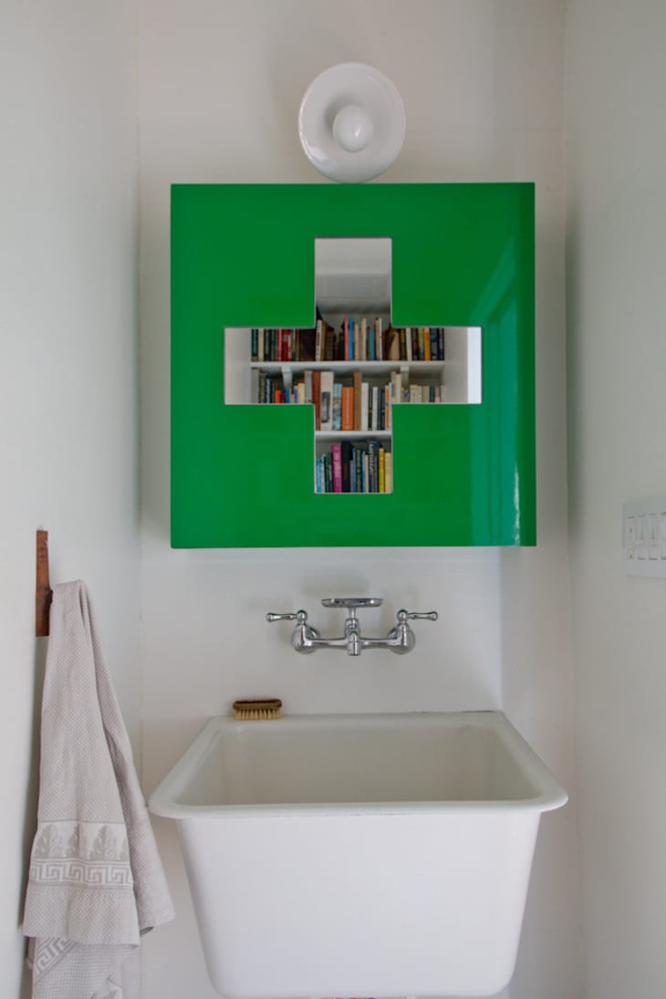 9 Easy & Creative Bathroom Mirror Ideas You Need to See Before Your